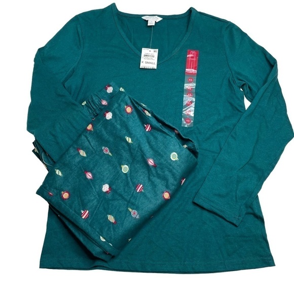 Charter Club Intimates V-Neck Shirt & Flannel Pants Pajama Set Emerald Ornaments - Picture 2 of 9